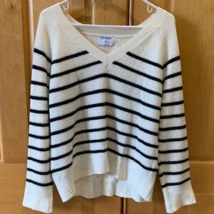 Old Navy Women's V-Neck Sweater - Cream and Black Stripes